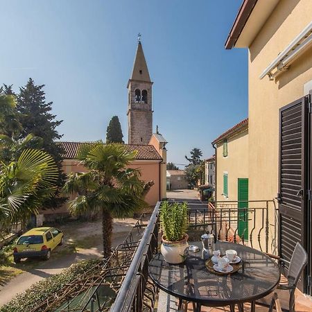 Apartment Complex Orzan Lovrecica Экстерьер фото
