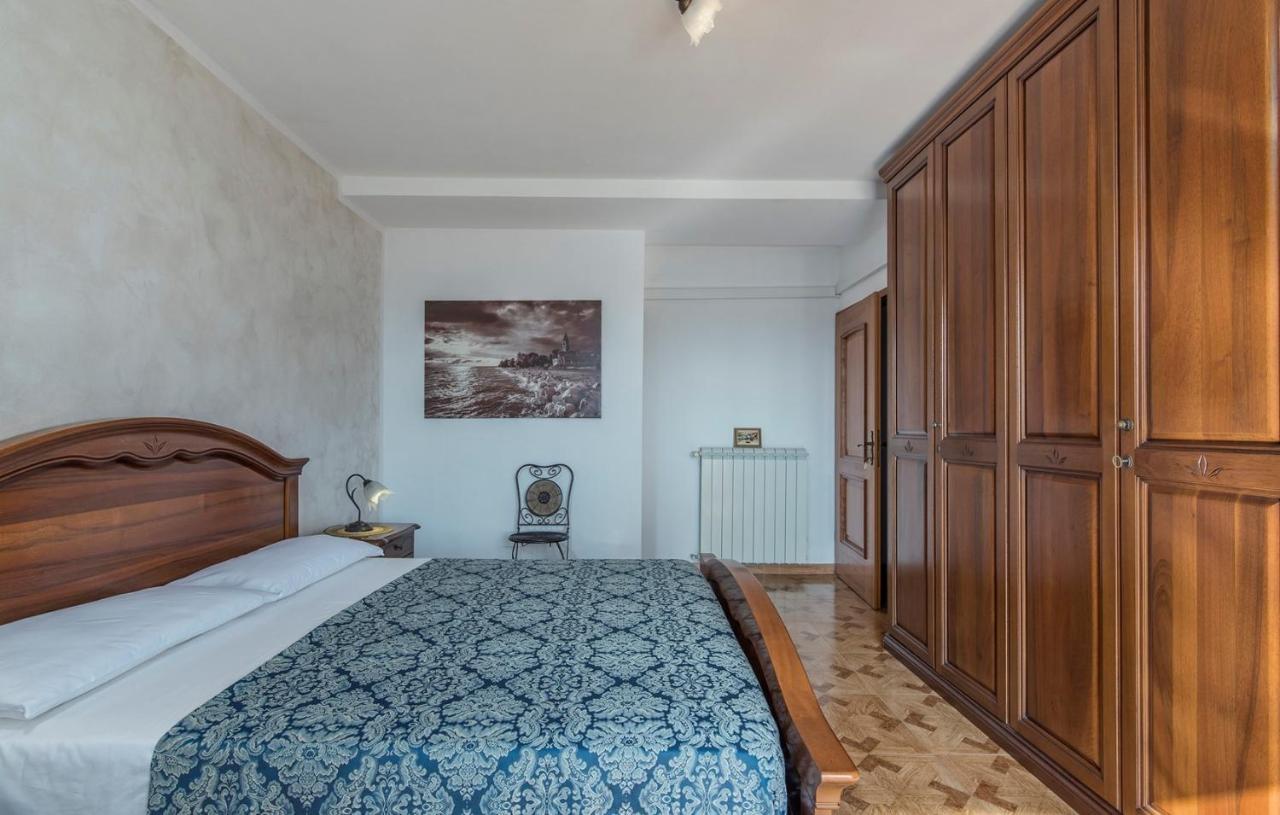 Apartment Complex Orzan Lovrecica Экстерьер фото