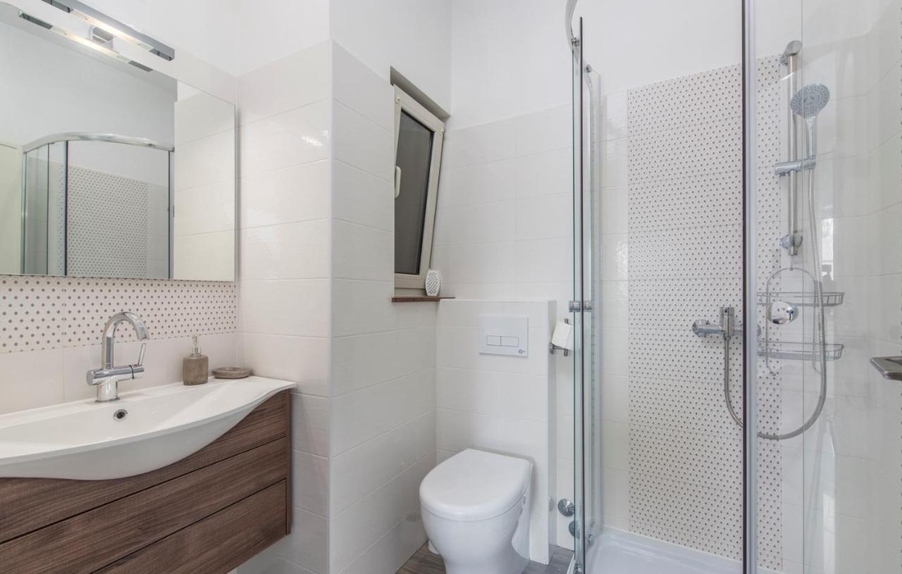 Apartment Complex Orzan Lovrecica Экстерьер фото